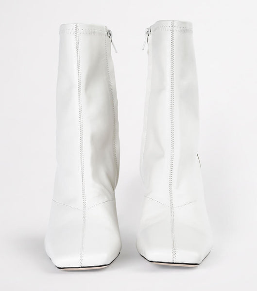 Tony Bianco Fomo Dove Nappa 8cm Ankle Boots White | QSGWA25421